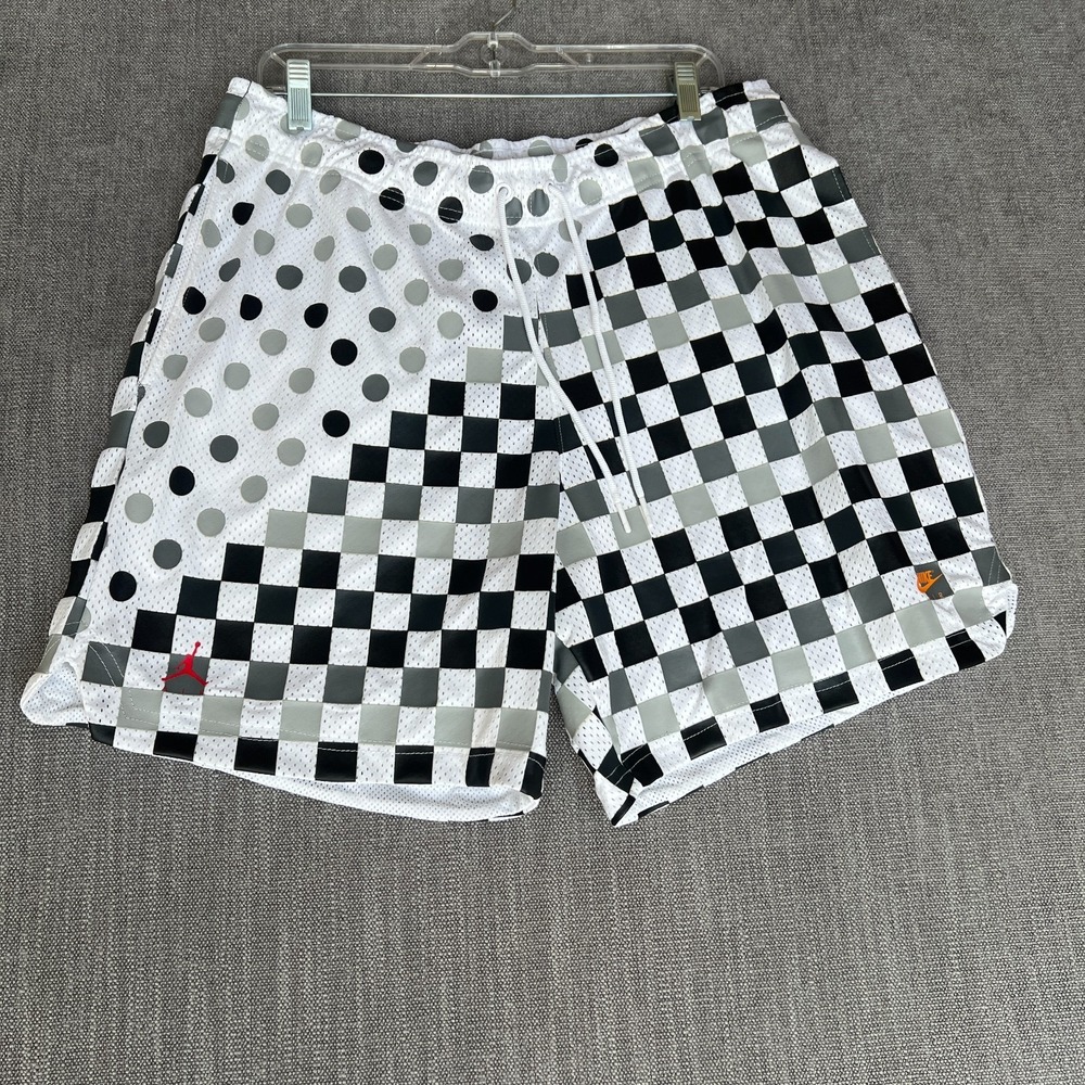 Jordan Legacy AJ3 Shorts Men Large White Black Check Polka Dot Mesh Standard Fit